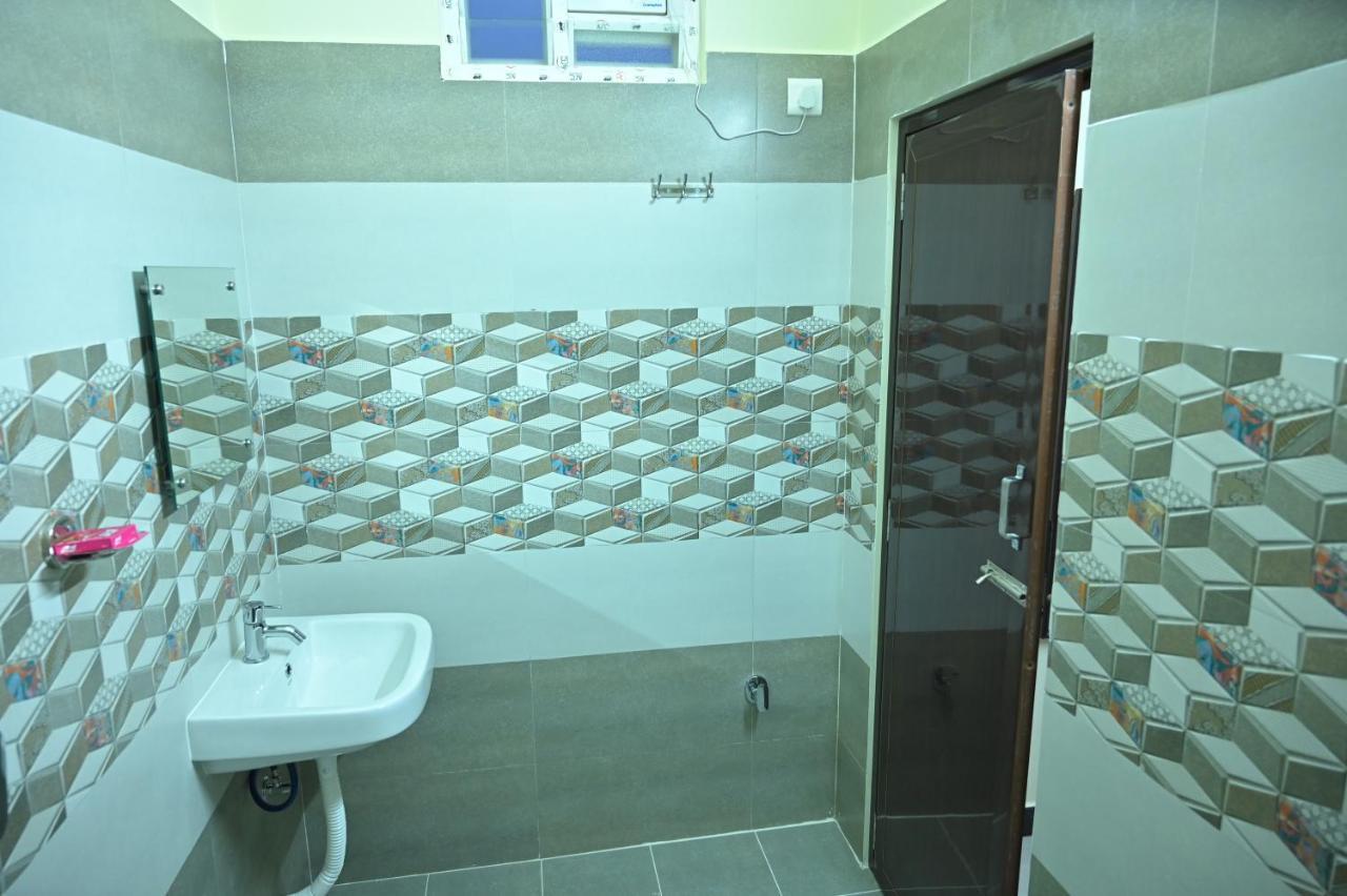 Treebo Sripadha Residency Alipiri Road Ξενοδοχείο Τιρουπάτι Εξωτερικό φωτογραφία